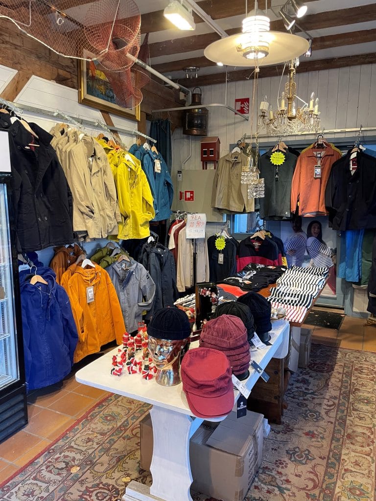 Varbergs största sportfiskebutik.